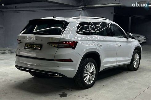 Skoda Kodiaq 2021 - фото 6