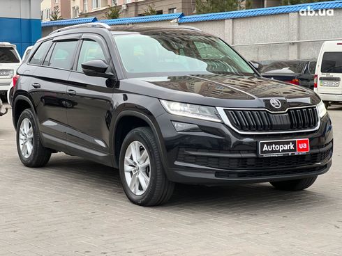 Skoda Kodiaq 2020 черный - фото 3