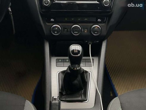 Skoda Superb 2016 - фото 17