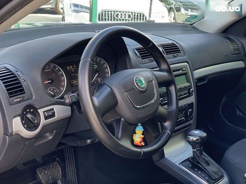 Skoda Octavia 2012 - фото 24