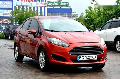 Ford Fiesta 2018 - фото 29