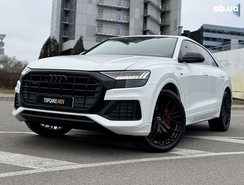 Audi Q8 2023 - фото 2