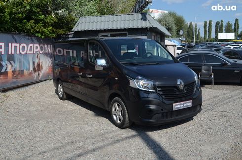 Renault Trafic 2015 черный - фото 3