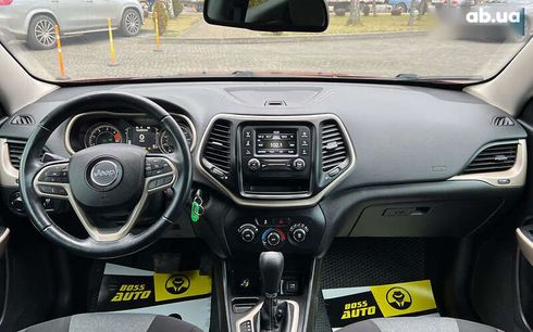 Jeep Cherokee 2016 - фото 12