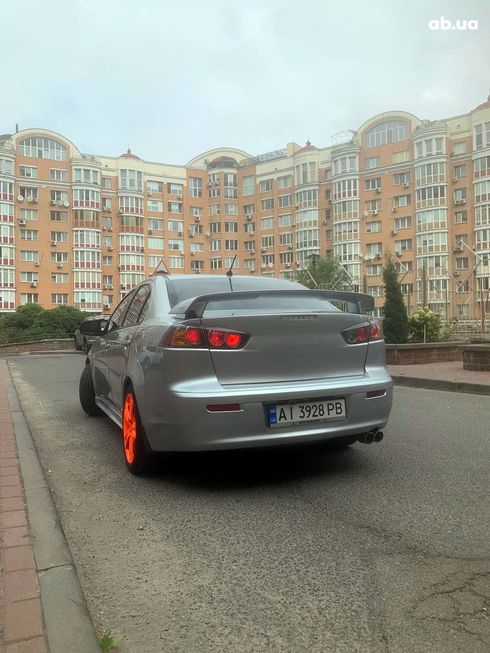 Mitsubishi Lancer 2008 серебристый - фото 7