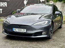 Продаж вживаних Tesla Model S в Дніпрі - купити на Автобазарі