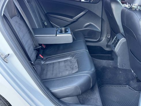 Volkswagen Passat 2013 белый - фото 21