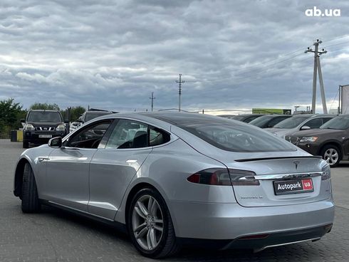 Tesla Model S 2013 серый - фото 7