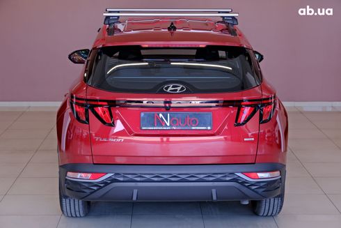 Hyundai Tucson 2024 красный - фото 6