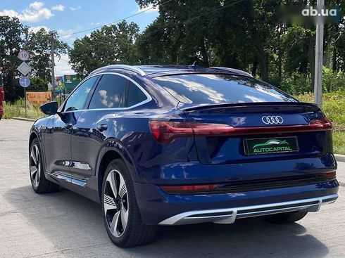 Audi E-Tron 2021 - фото 10