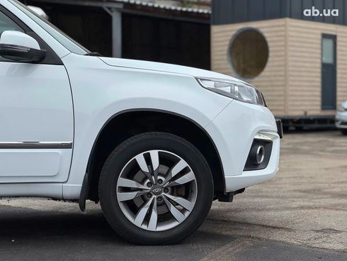 Chery Tiggo 3 2017 белый - фото 12