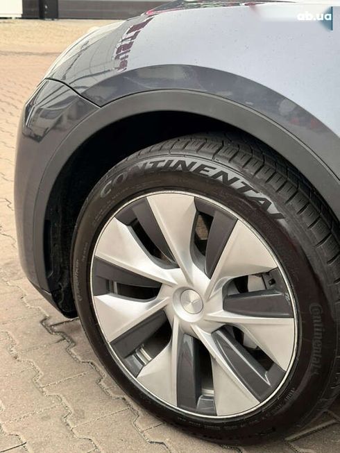 Tesla Model Y 2023 - фото 18