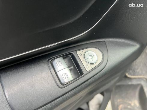 Mercedes-Benz V-Класс 2015 бежевый - фото 16