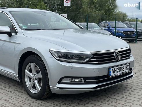 Volkswagen Passat 2017 - фото 9