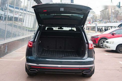 Volkswagen Touareg 2019 - фото 28