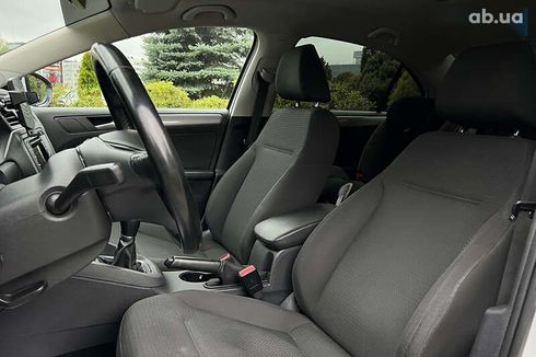 Volkswagen Jetta 2016 - фото 9