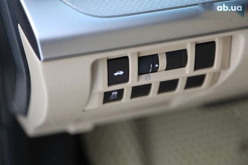 Subaru Legacy 2014 - фото 20