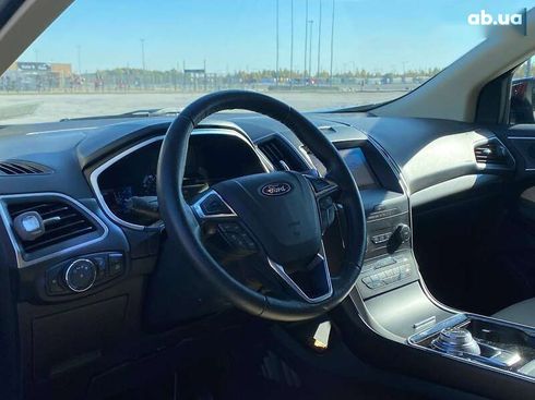 Ford Edge 2018 - фото 14