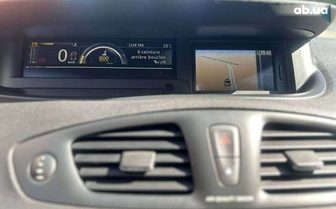 Renault Scenic 2013 - фото 15