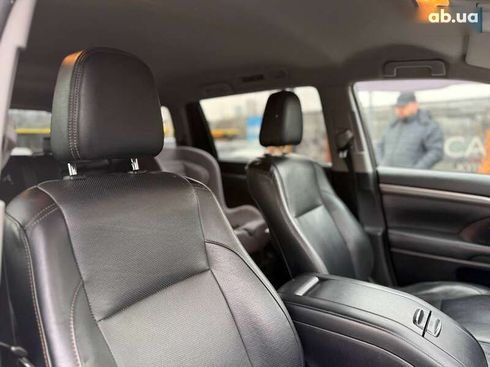 Toyota Highlander 2017 - фото 29