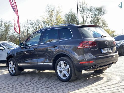 Volkswagen Touareg 2011 - фото 18