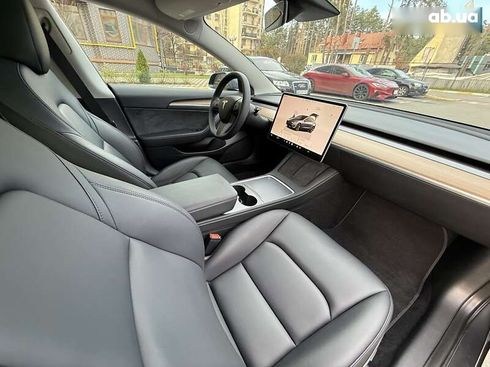 Tesla Model 3 2023 - фото 10