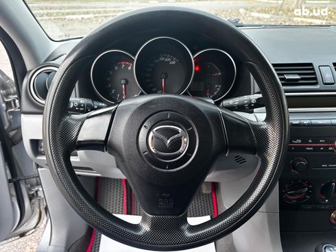 Mazda 3 2005 серый - фото 74