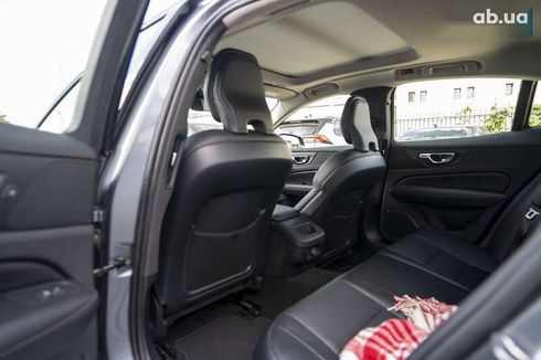 Volvo S60 2021 - фото 28