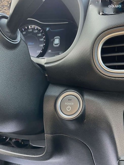 Hyundai Kona Electric 2019 - фото 16