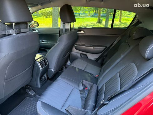 Kia Sportage 2019 красный - фото 17