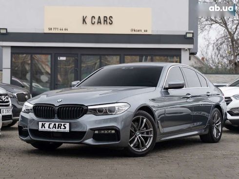 BMW 5 серия 2017 - фото 2