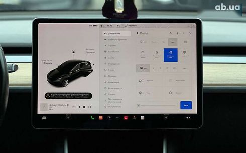 Tesla Model 3 2019 - фото 15