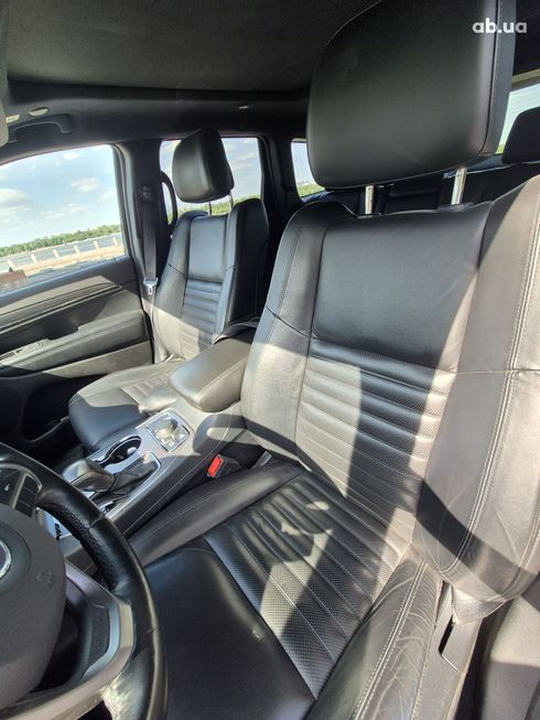 Jeep Grand Cherokee 2019 - фото 20
