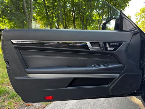 Mercedes-Benz E-Класс 2014 черный - фото 28