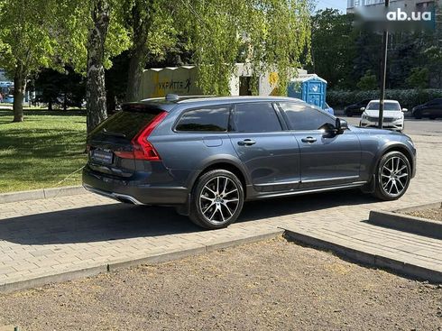 Volvo V90 Cross Country 2020 - фото 9