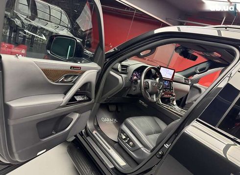 Lexus LX 2022 - фото 23