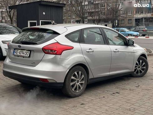 Ford Focus 2016 - фото 4