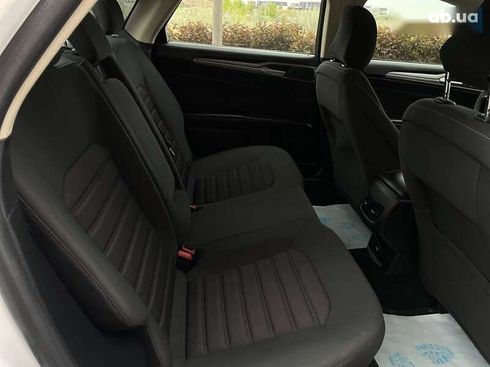Ford Fusion 2019 - фото 25