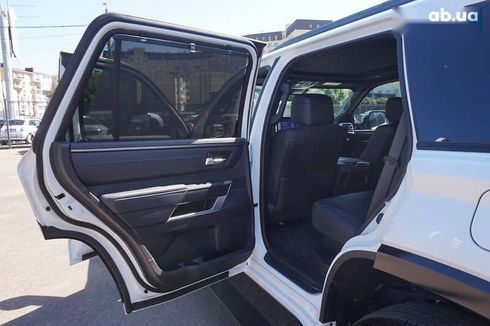 Toyota Sequoia 2023 - фото 28
