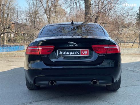 Jaguar XE 2016 черный - фото 16