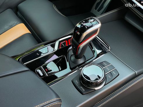 BMW M5 2022 красный - фото 48