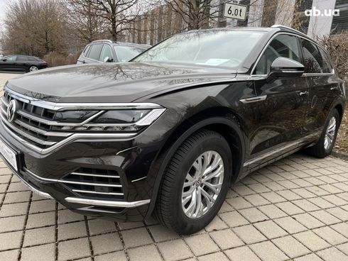 Volkswagen Touareg 2022 - фото 5