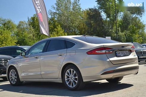 Ford Fusion 2017 - фото 18