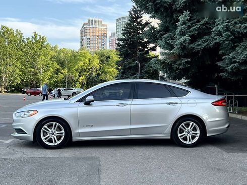 Ford Fusion 2017 - фото 12