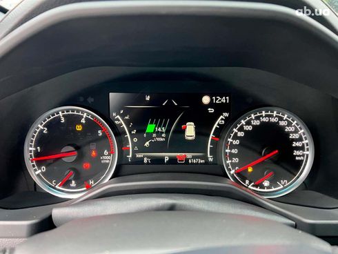 Toyota Land Cruiser 2022 серый - фото 24