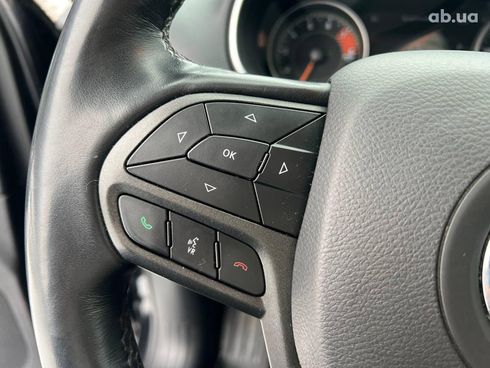 Jeep Cherokee 2019 черный - фото 49