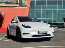 Продажа б/у Tesla Model Y 2022 года в Киеве - купить на Автобазаре