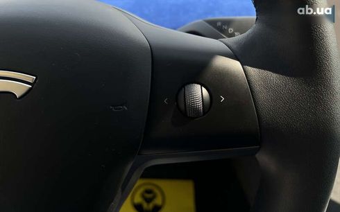 Tesla Model 3 2022 - фото 21