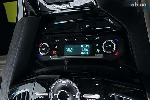 Ford Focus 2012 - фото 17