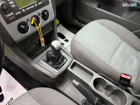 Ford Focus 2007 - фото 18